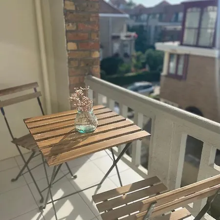 Les Fleurettes Apartment De Panne